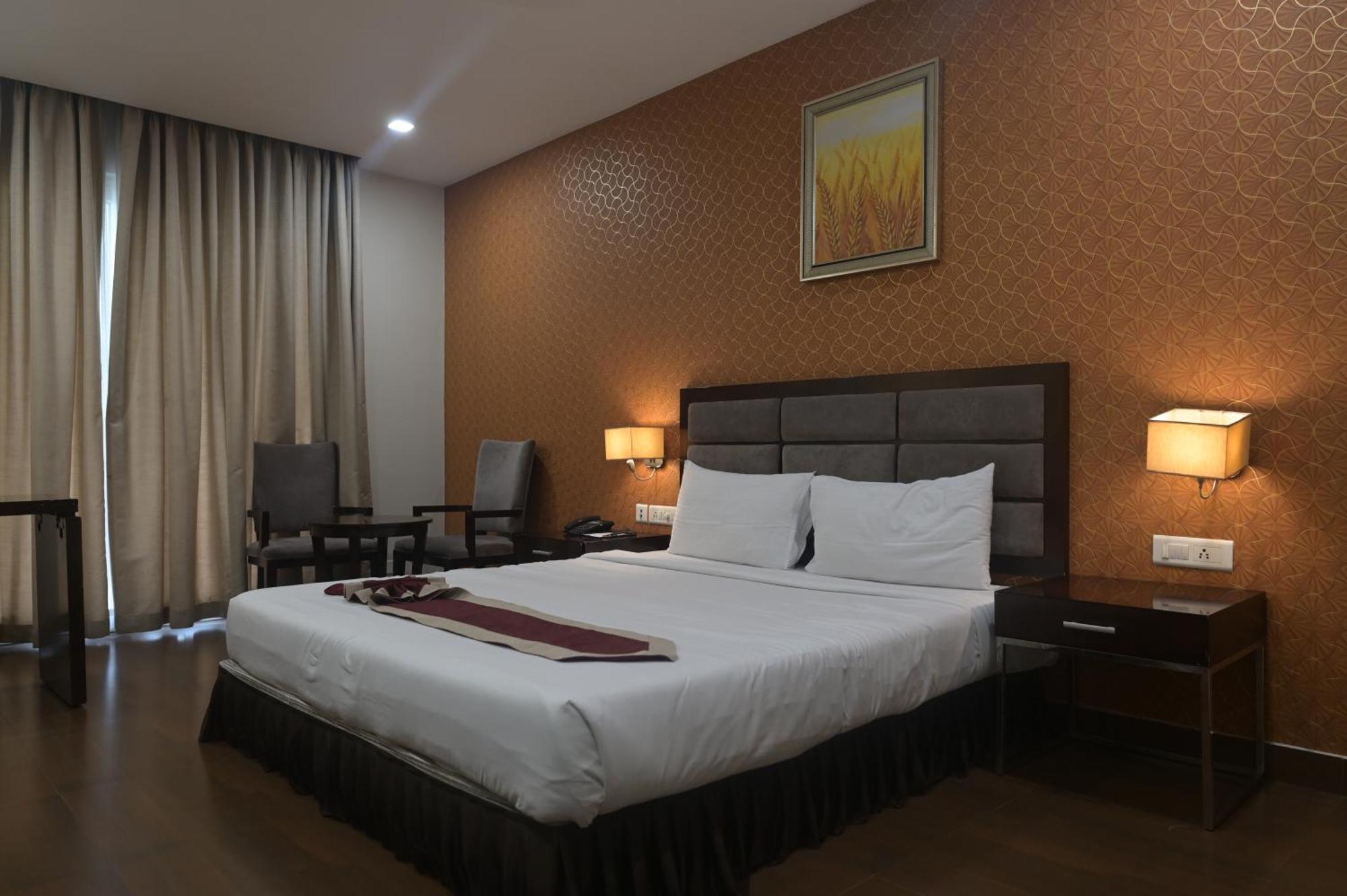 The Wave International Resort Bundu Εξωτερικό φωτογραφία