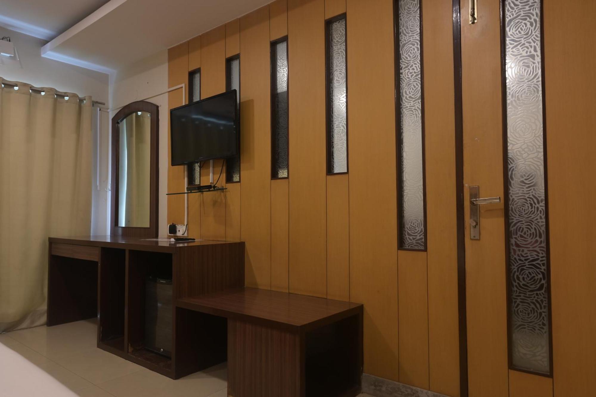 The Wave International Resort Bundu Εξωτερικό φωτογραφία