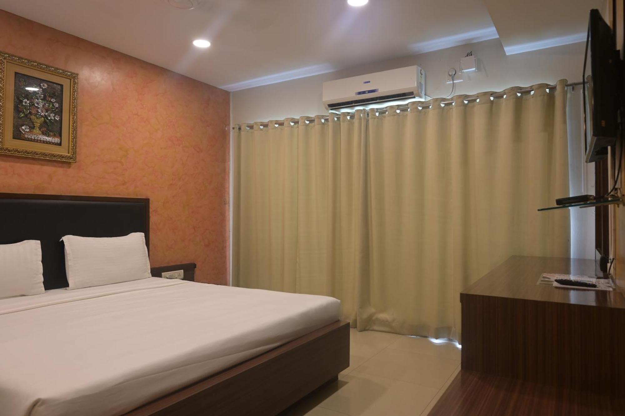 The Wave International Resort Bundu Εξωτερικό φωτογραφία